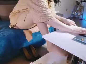 Mylegsonheels  live sex cam