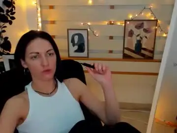 Nora_n  live sex cam