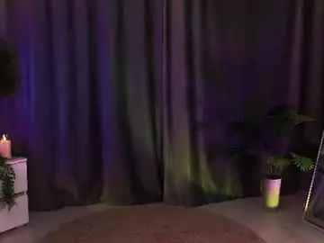 Silkenya  live sex cam
