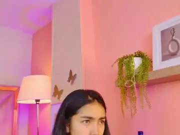 Val_mjs  live sex cam