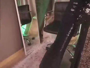 1reisatumi  live sex cam