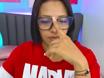 Aria_russo  live sex cam