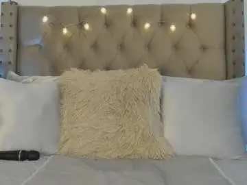 Atenea_erotic  live sex cam