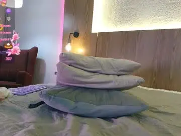 Aurora_radiance  live sex cam