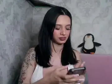 Bella19perfect  live sex cam