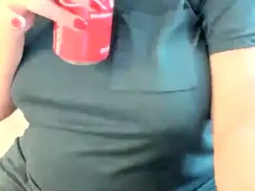 Bigb00tyjudi  live sex cam