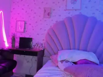 Emmaa00_  live sex cam