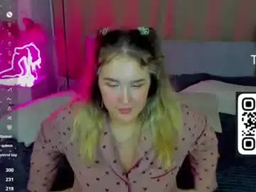 Nelie_evans  live sex cam