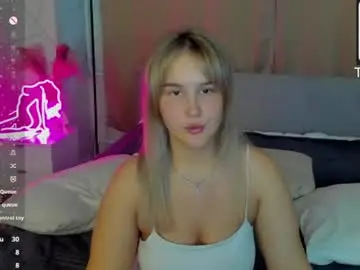 Nelie_evans  live sex cam