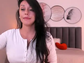 Saharagarcia  live sex cam