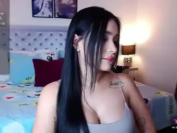 Saramia69  live sex cam