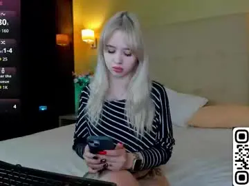 Valerie_woods  live sex cam