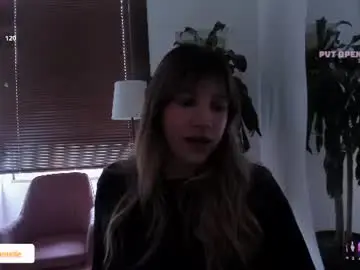 Ameliegraham  live sex cam