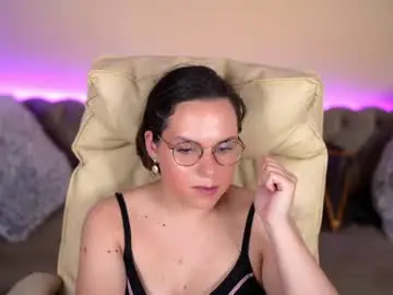 Arinavoice  live sex cam
