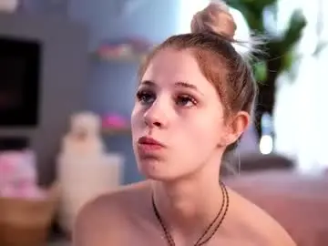 Avasykes  live sex cam