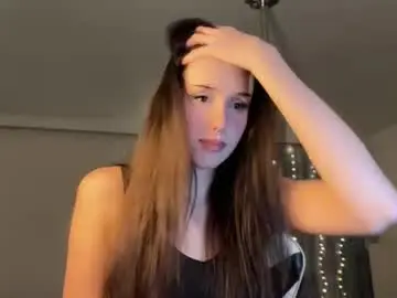 Doragranat  live sex cam