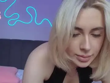 Kara7p  live sex cam