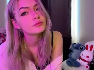 Kyotomuse  live sex cam