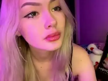 Kyotomuse  live sex cam