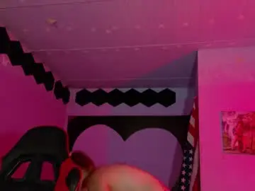 Lauri_greeneyes1  live sex cam