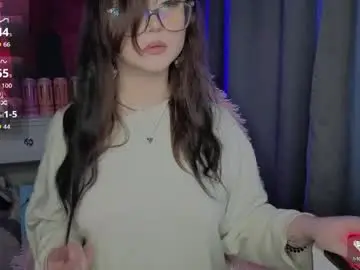 Lilhornyprincess  live sex cam