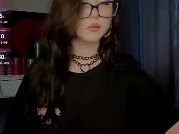 Lilhornyprincess  live sex cam