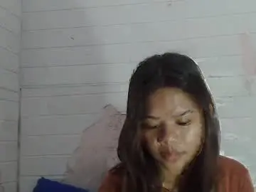 Lovellypussy4u  live sex cam