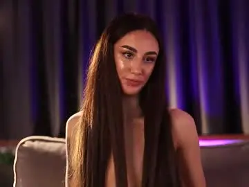 Mackenziehart  live sex cam