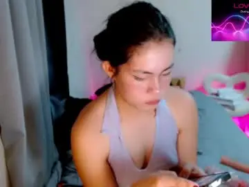 Maria_foxx18  live sex cam