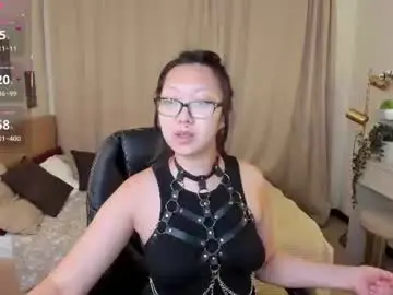 Marine_vact  live sex cam