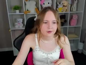 Marlyn_owen  live sex cam