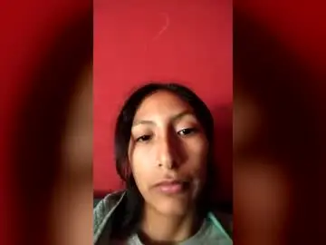 Maybe2002  live sex cam