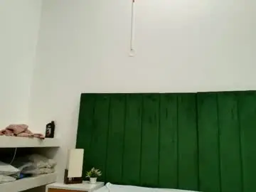 Meganevanss___  live sex cam