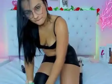 Nickky_thompson  live sex cam