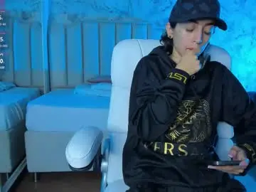 Shantal_thompson21  live sex cam