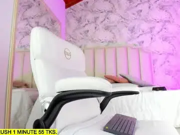 Shantal_thompson21  live sex cam