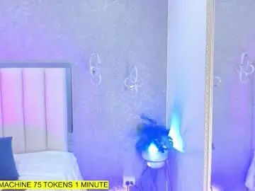 Shantal_thompson21  live sex cam