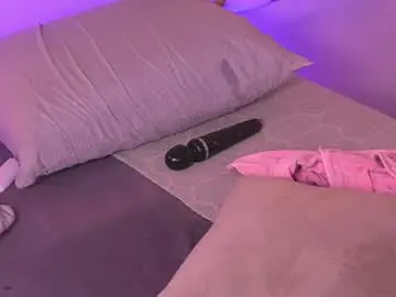 Sophie_velvet18  live sex cam