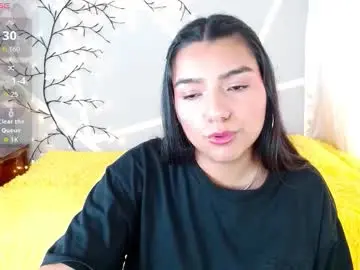 Valkydoll  live sex cam