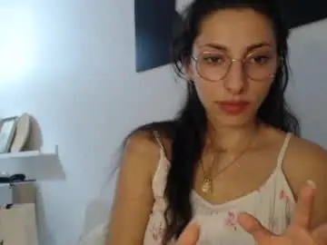 Andreitalick  live sex cam