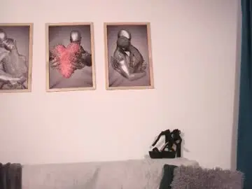 Antonia1313  live sex cam