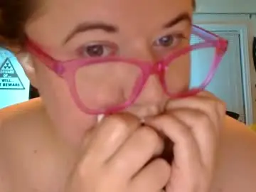 Grateful42day  live sex cam