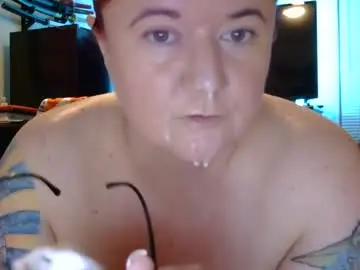 Grateful42day  live sex cam