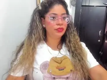 Laris_park  live sex cam