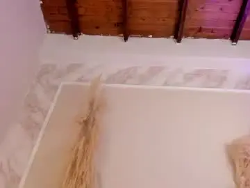 Leslie_3  live sex cam