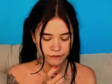 Lorraine_smithh  live sex cam