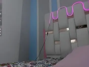 Maskedgirl01  live sex cam