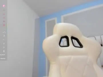 Maskedgirl01  live sex cam