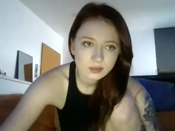 Milananoir  live sex cam