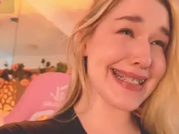 Smiley_mia_  live sex cam